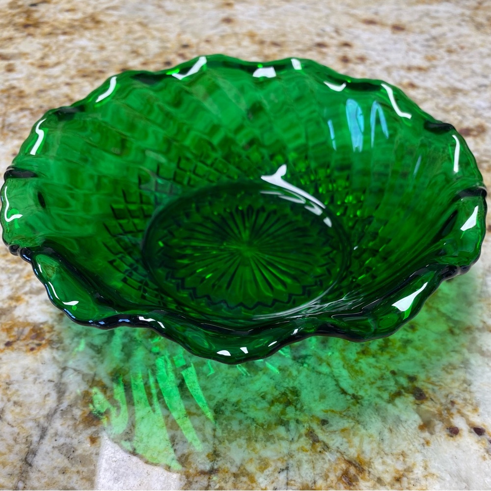 Vintage Anchor Hocking green pressed glass ruffled bowl.